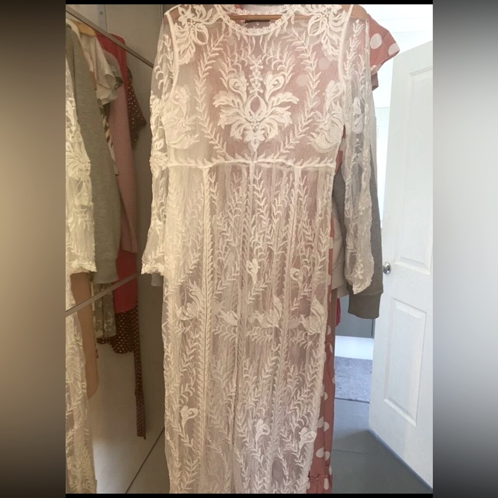 Sheer white floral cover up dress M - Picture 3 of 6